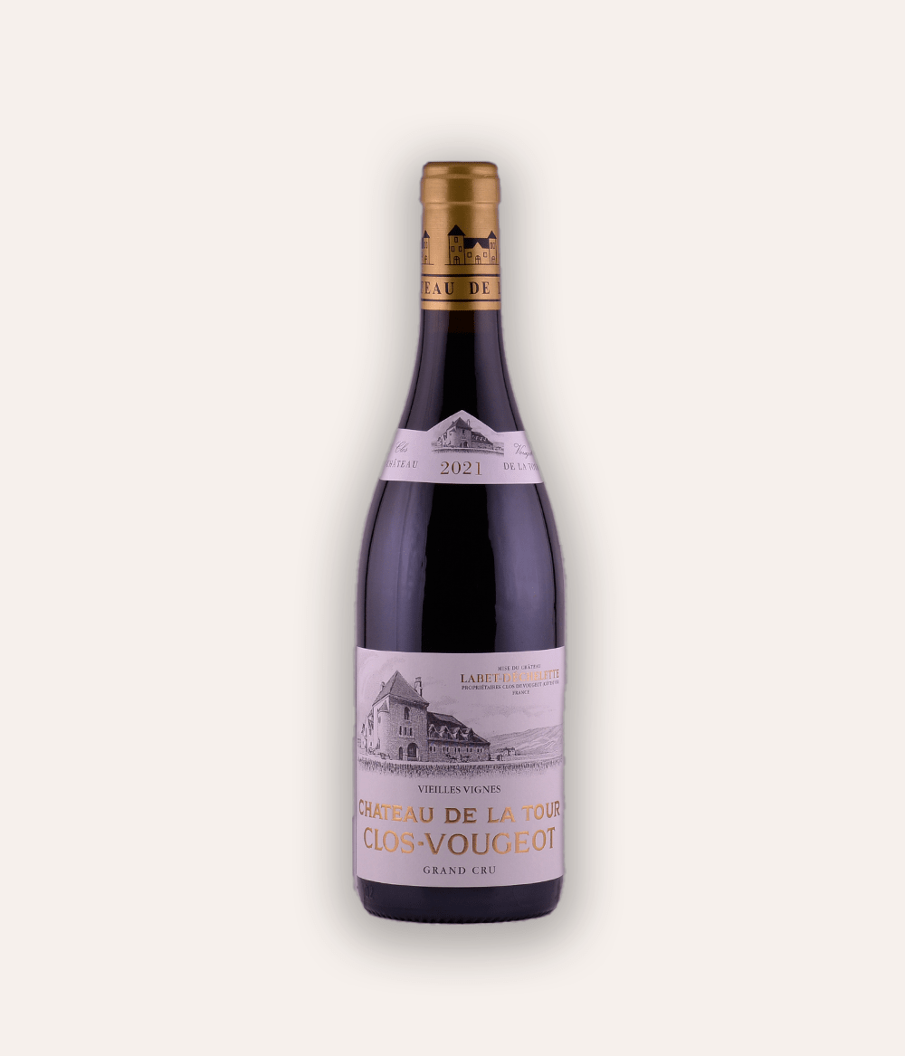 Weinflasche Château de la Tour – Clos-Vougeot V. V. Grand Cru 2021 – dunkle Burgunder-Flasche mit roter Kapsel, Château de la Tour Clos-Vougeot Grand Cru Etikett