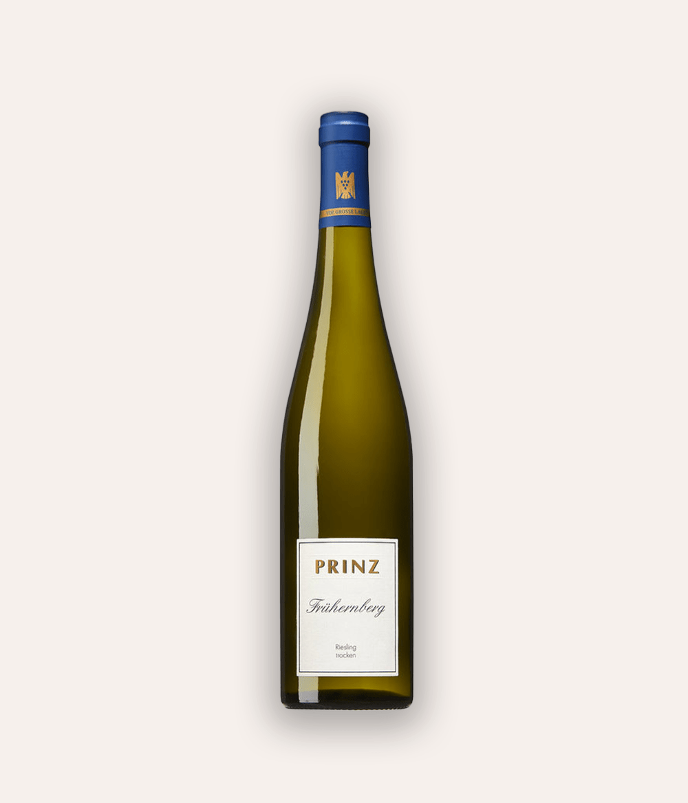 Weinflasche Prinz – Riesling Hallgartener Frühernberg 1G 2017 – Rheingau-Flasche mit blauer VDP-Kapsel, weißes Etikett PRINZ