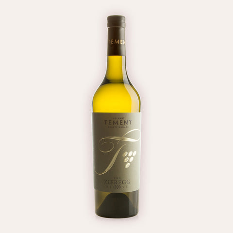 Eine 750 ml Flasche Sauvignon Blanc Ried Zieregg IZ Reserve Bio 2018vom Winzer Tement aus der Südsteiermark in Österreich.