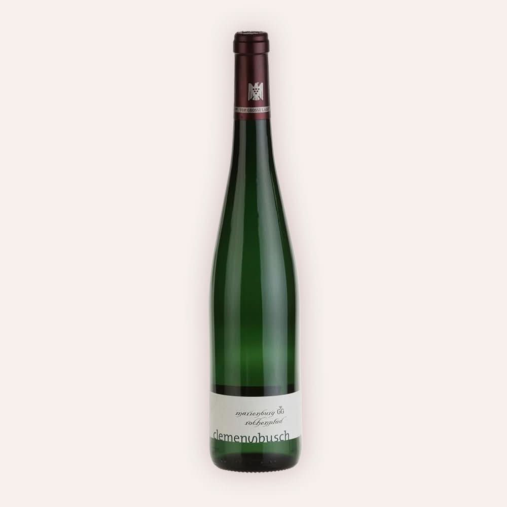 Weinflasche Clemens Busch – Riesling Marienburg Rothenpfad GG 2021 – grüne Mosel-Flasche mit dunkelblauer Kapsel und VDP-Adler, weißes Etikett mit clemensBusch Skriptschrift und Lagebezeichnung