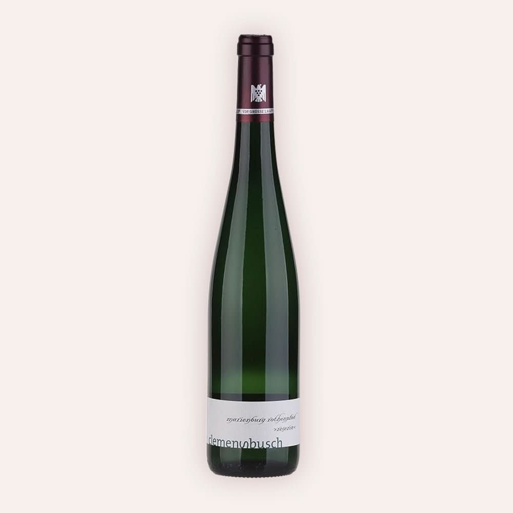 Weinflasche Clemens Busch – Riesling Marienburg Rothenpfad Reserve 2019 – grüne Mosel-Flasche mit dunkelblauer Kapsel und VDP-Adler, weißes Etikett mit clemensBusch Skriptschrift und Lagebezeichnung