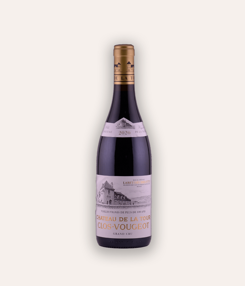 Weinflasche Château de la Tour – Clos-Vougeot V. V. Grand Cru 2020 – dunkle Burgunder-Flasche mit roter Kapsel, Château de la Tour Clos-Vougeot Grand Cru Etikett