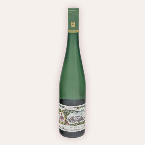 Eine 750 ml Flasche Riesling Herrenberg GG 2024vom Winzer Maximin Grünhaus aus der Mertesdorf in Deutschland.