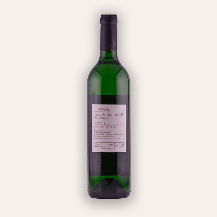 Rückseite der Weinflasche Trinkvergnügen Privatkollektion Steiermark – Chardonnay Reserve 1997 – österreichische Privatkollektion, goldenes Etikett