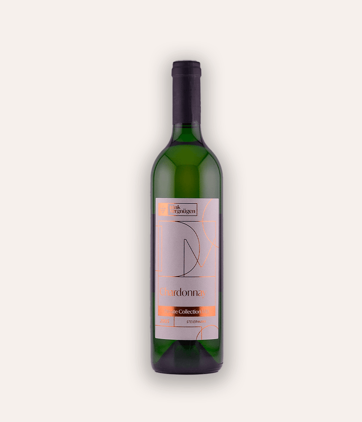 Weinflasche Trinkvergnügen Privatkollektion Steiermark – Chardonnay 2005 – österreichische Privatkollektion Flasche mit weinroter Schraubkapsel, goldenes ornamentales Etikett