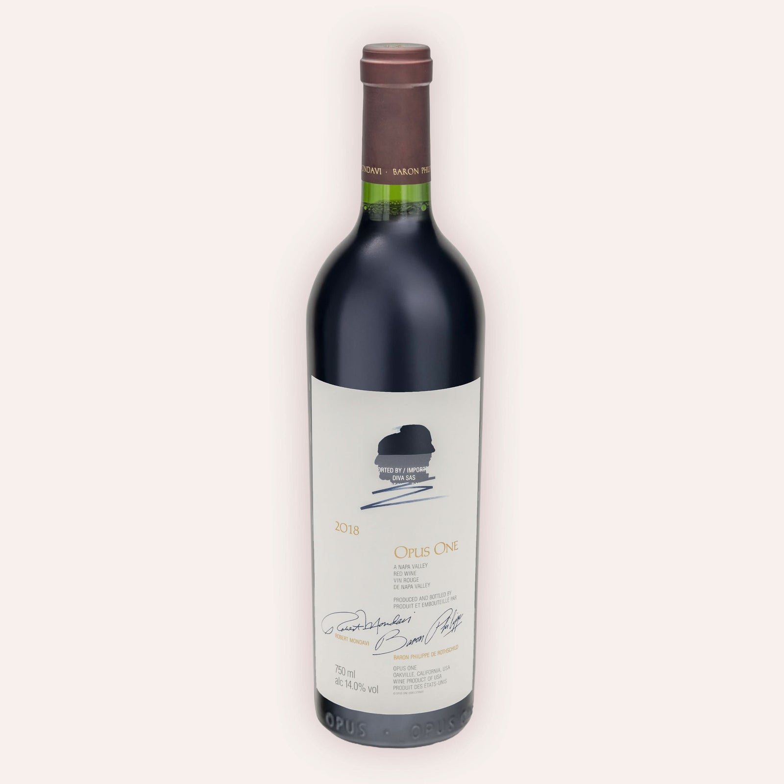 Eine 750 ml Flasche Opus One 2018vom Winzer Opus One aus der Napa Valley AVA in Kalifornien (USA).