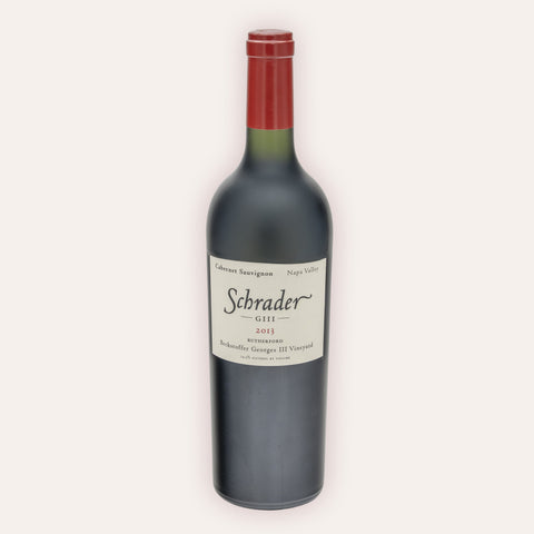 Eine 750 ml Flasche Cabernet Sauvignon GIII 2013vom Winzer Schrader aus der Napa Valley AVA in Kalifornien (USA).