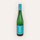Weinflasche Weiser-Künstler – Riesling 2024 – grüne Mosel-Flasche mit türkiser Schraubkapsel, türkises Etikett mit Eulen-Illustration und Weiser-Künstler Mosel Aufschrift